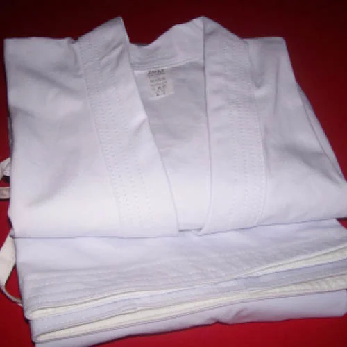 Kimono Karatê - modelo 2